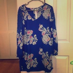 Blue floral long sleeve dress with lace detail